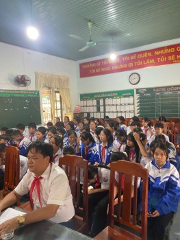 Đại hội Liên đội TNTP HCM